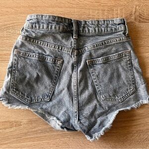 H&M Divided Womens Raw Hem Denim Shorts Size 0 Pre-Owned Light Wash